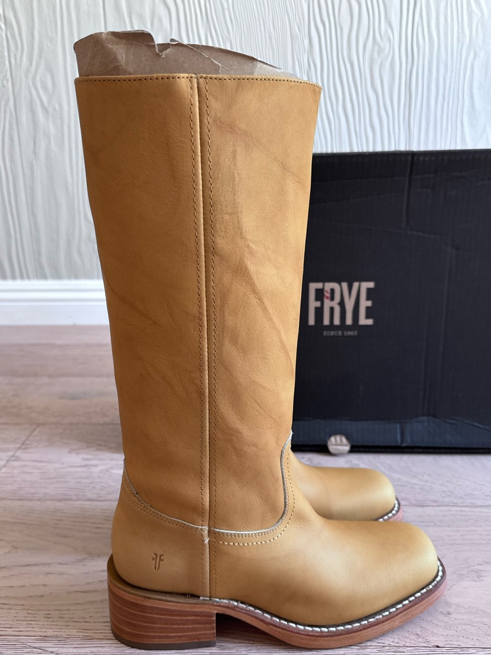 NEW FRYE Campus 14L Boots in Banana Sz: 7.5 Genuine Leather Tall Boots $498
